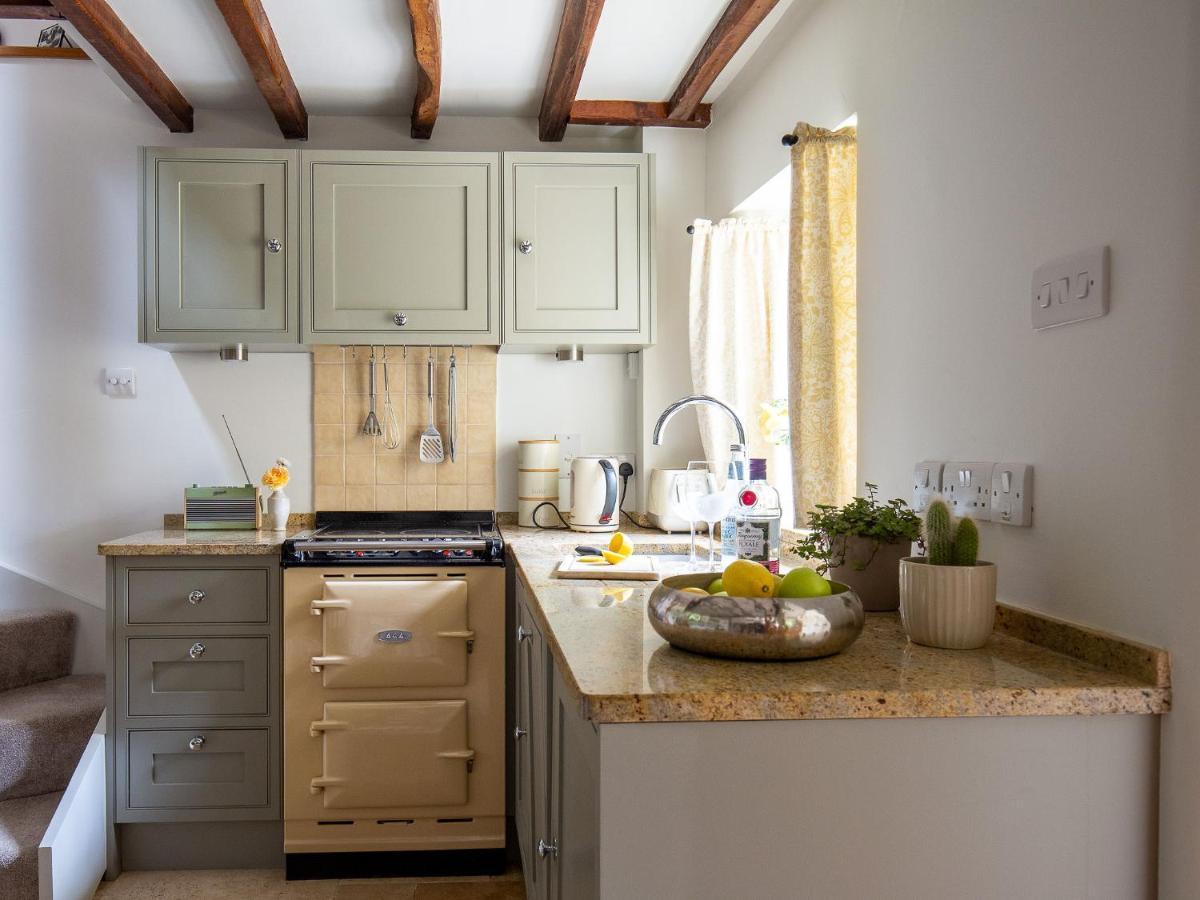 Climbing Rose Cottage - Dog Friendly - Peaceful Cotswold Cottage Adlestrop Zewnętrze zdjęcie