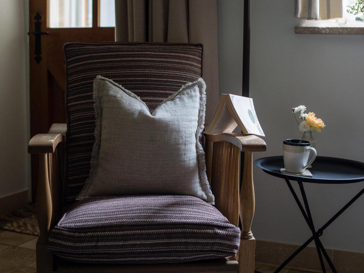 Climbing Rose Cottage - Dog Friendly - Peaceful Cotswold Cottage Adlestrop Zewnętrze zdjęcie